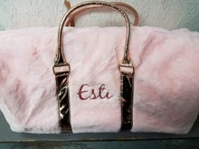 Load image into Gallery viewer, Fur pink Duffle
